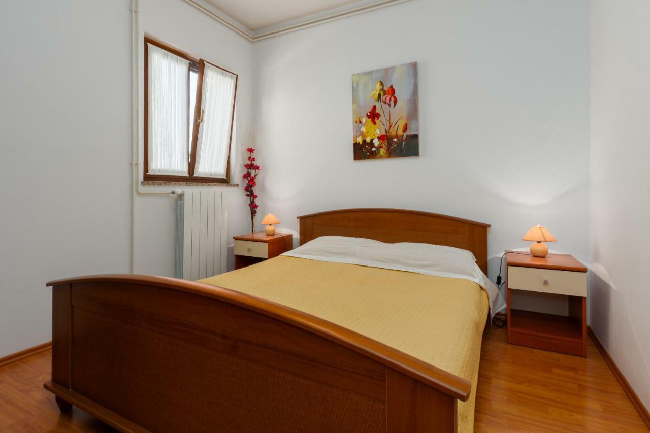 Apartment Softic Pula Luaran gambar